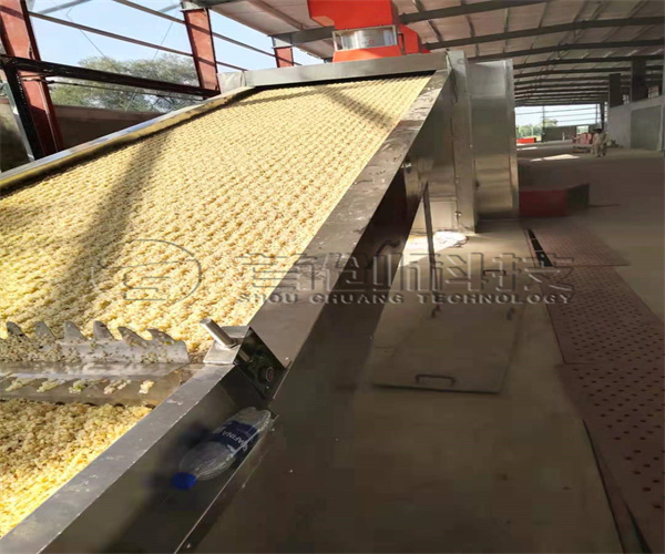 連續式橘渣烘干機.jpg 連續式橘渣烘干機.jpg