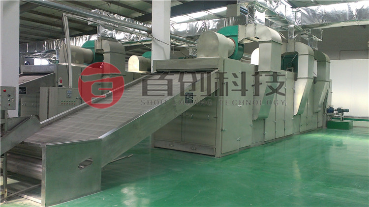 網(wǎng)帶式金銀花烘干設備.jpg 網(wǎng)帶式金銀花烘干設備.jpg